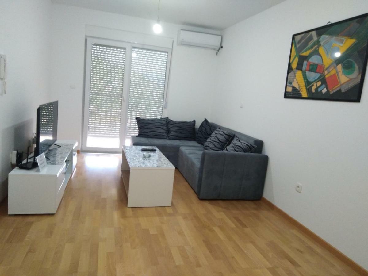 Comfort Apartment Nikšić Bagian luar foto